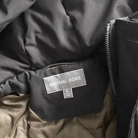 Michael Kors men’s winter coat in black - Picture 2 of 4